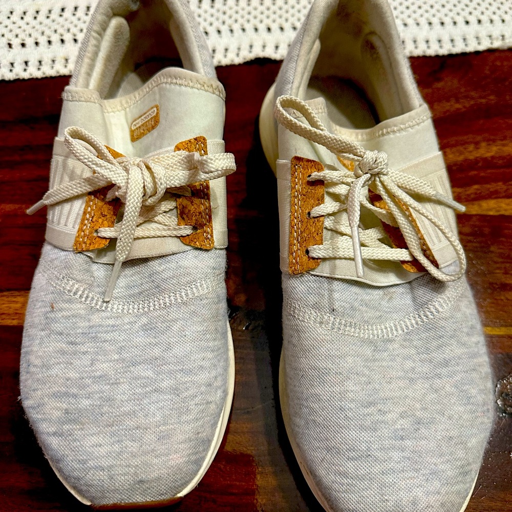 New Balance Sneakers